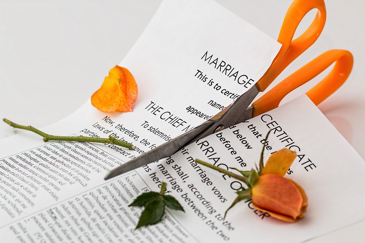 離婚協議書を噛み砕いた書類をクライアントが作ってきた時の対処法